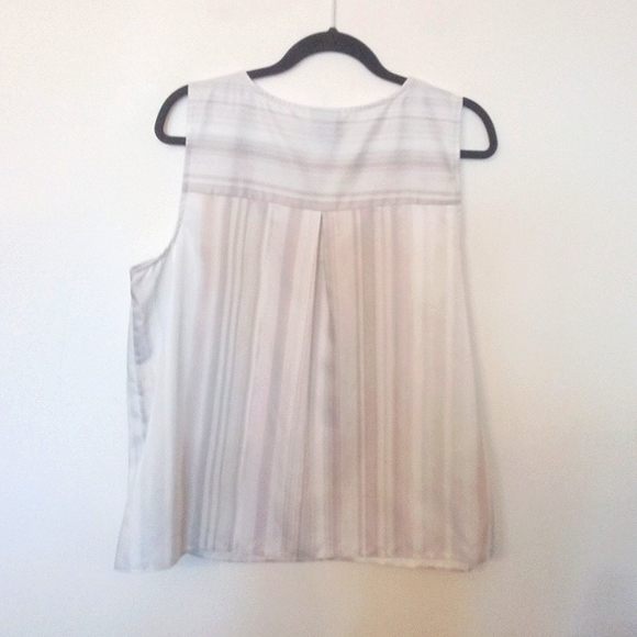 Ombre Striped V-Neckline  Tank Blouse - Picture 7 of 11